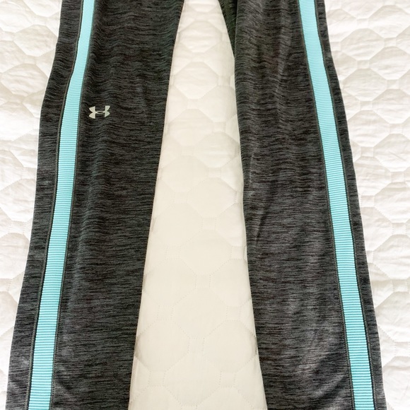 Under Armor leggings - Picture 3 of 4